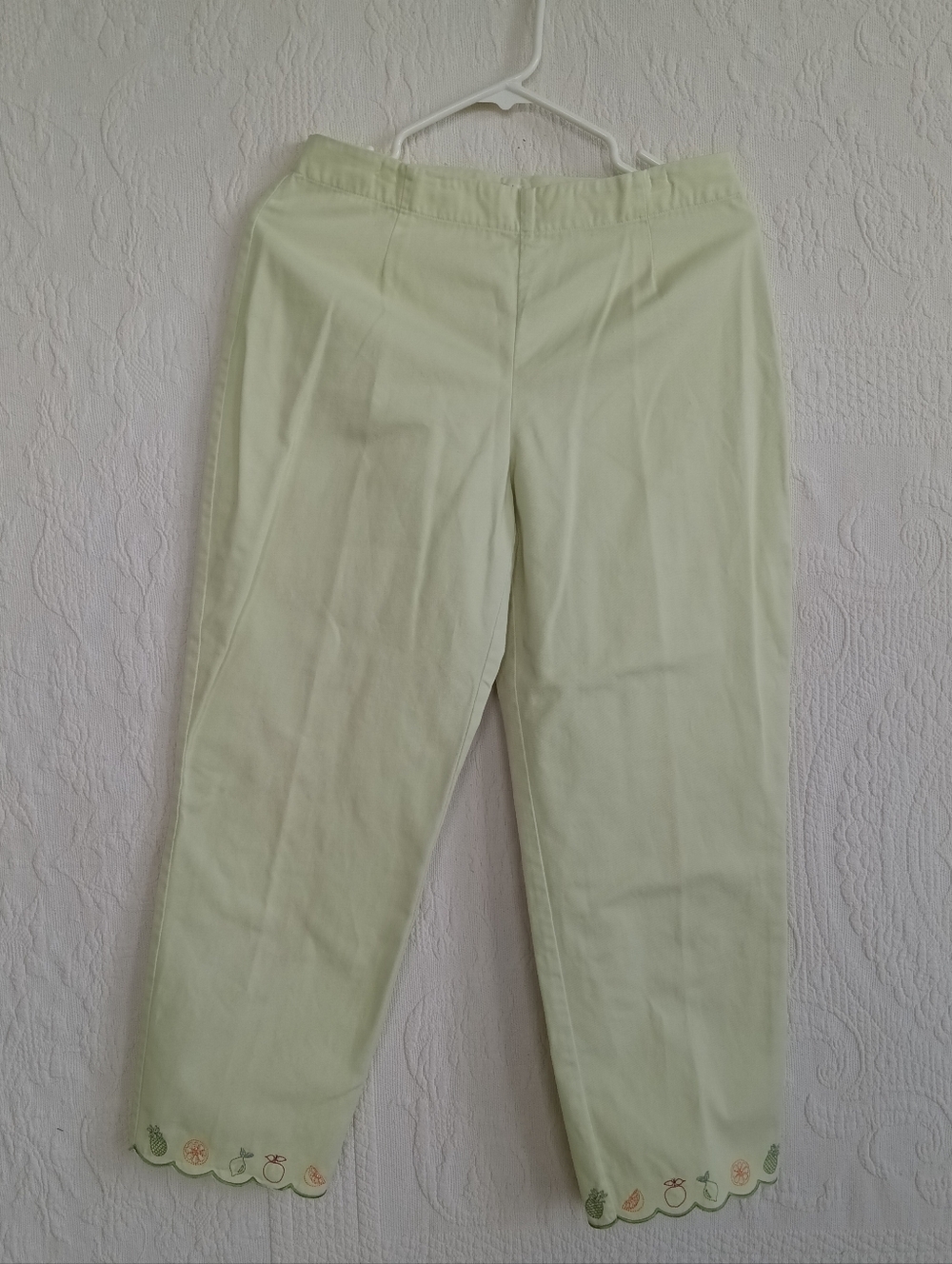 Christopher & Banks Lime Green Fruit Chinos Embroidered Cropped retro Summer Bbq - Picture 12 of 12